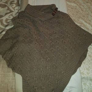 NWOT Knitted poncho